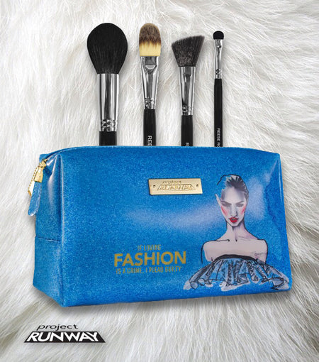 COSMETIC CASE WITH 3 PROFESSIONAL MAKEUP BRUSHES